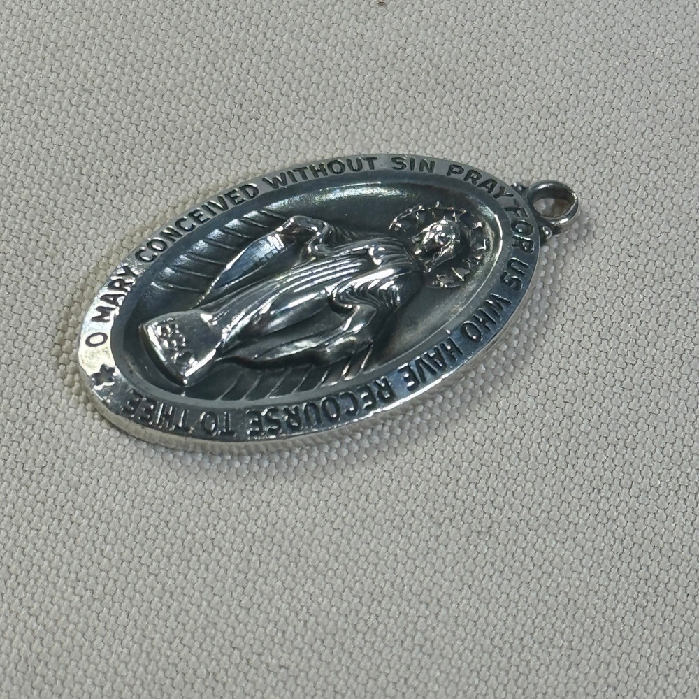 Miraculous Medal Sterling Silver Virgin Mary Religious Pendant 9g Oval Medallion - Picture 8 of 9